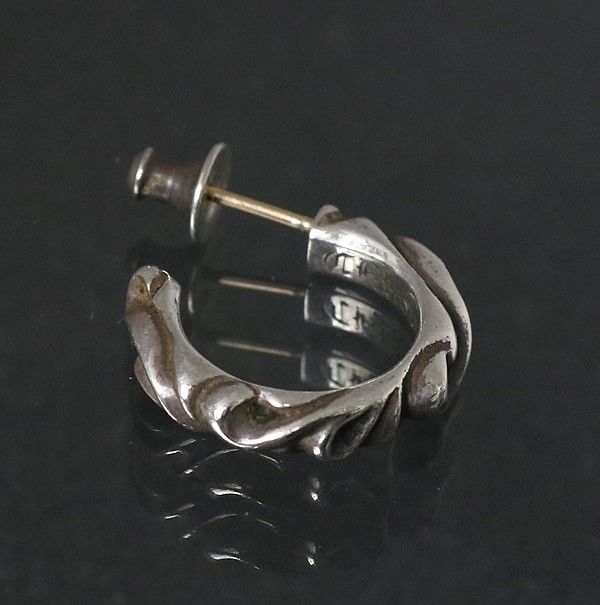 CHROME HEARTS 銀座店 クロムハーツ スクロール フープ ピアス メンズ
