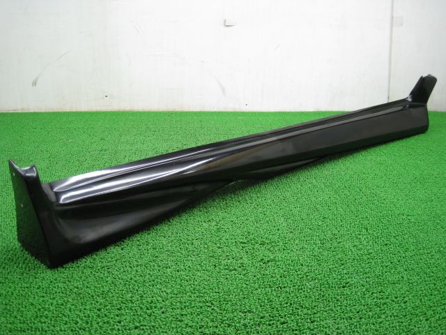 MRワゴン モコ サイドステップ 左 黒 スズキ 社外 中古 バイク 部品 サイドスカート 牙エアロ 87 MRワゴン モコ サイドステップ 左 黒 スズキ 社外 バイク 部品 サイド
