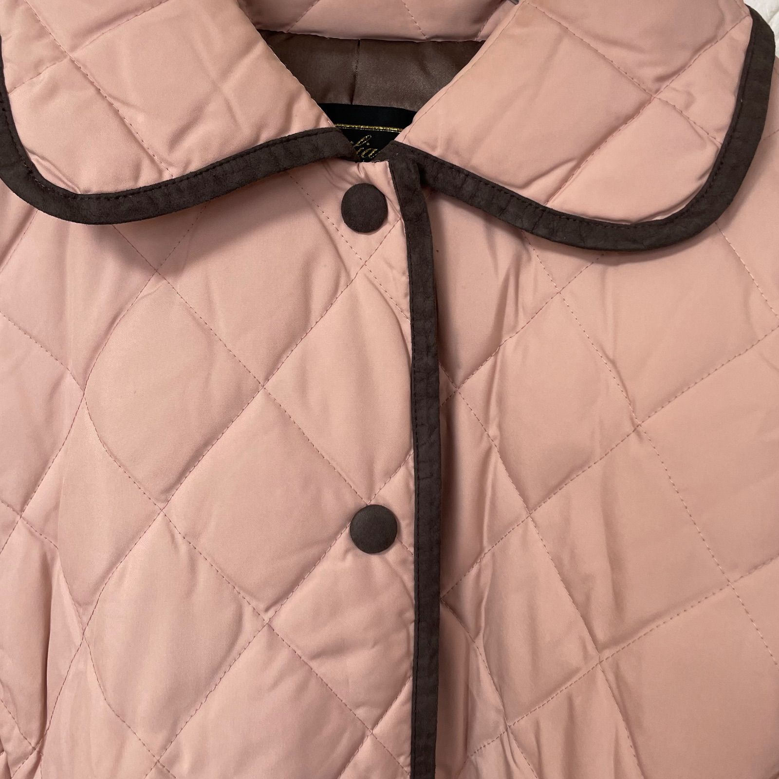 leilian レリアン　ダウン　コート　ジャケット　ピンクベージュ. Z1513 Leilian レリアン キルティングダウンジャケット ピンクベージュ
