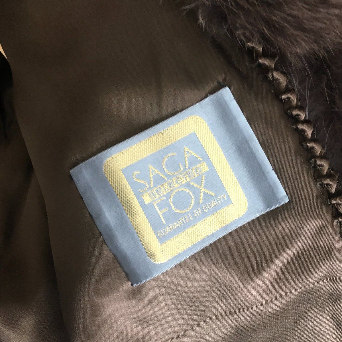 美品 SAGA FOX サガフォックス 金タグ WORLD FUR 毛皮 フォックス