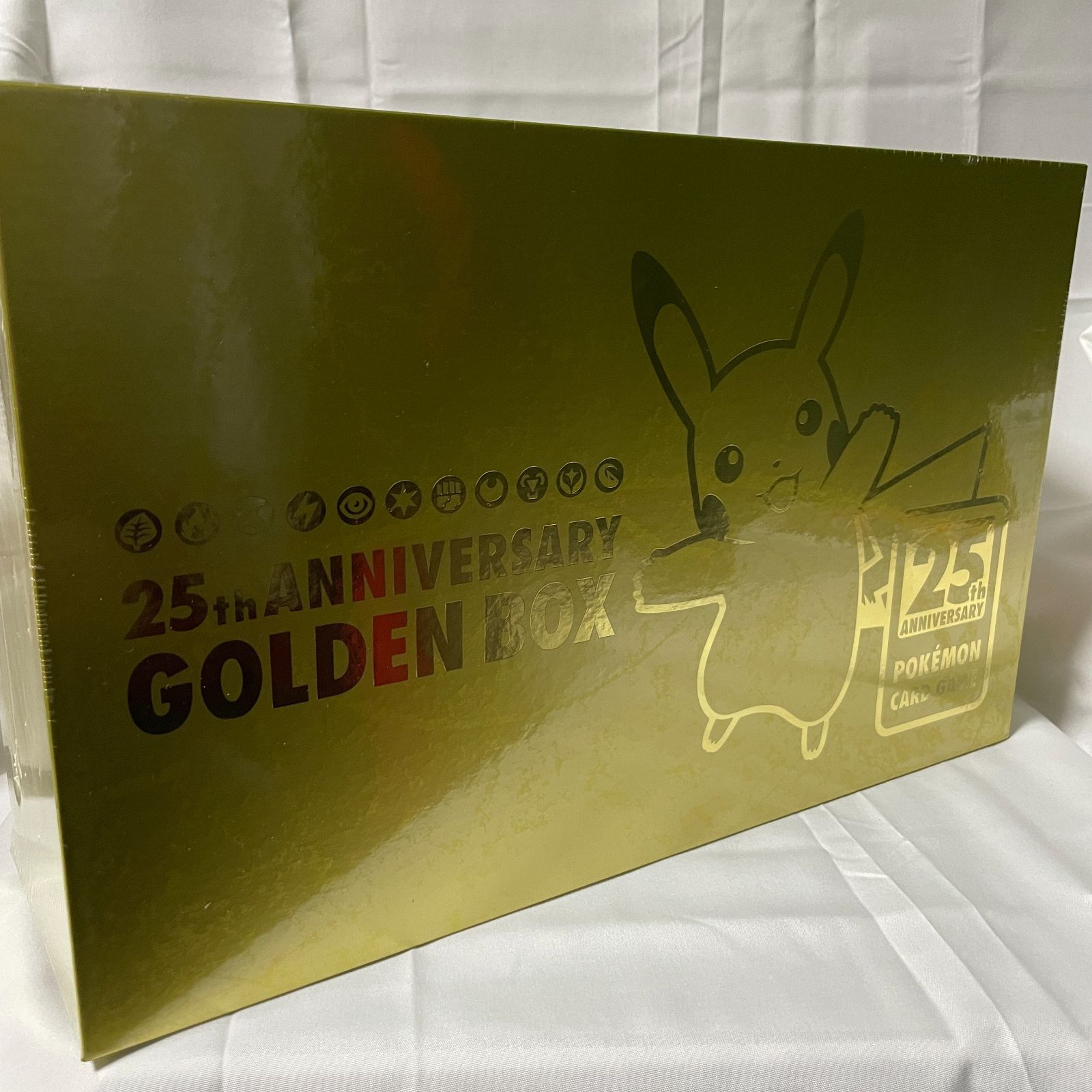 シュリンク付き】ポケモン 25th ANNIVERSARY GOLDEN BOX - メルカリ