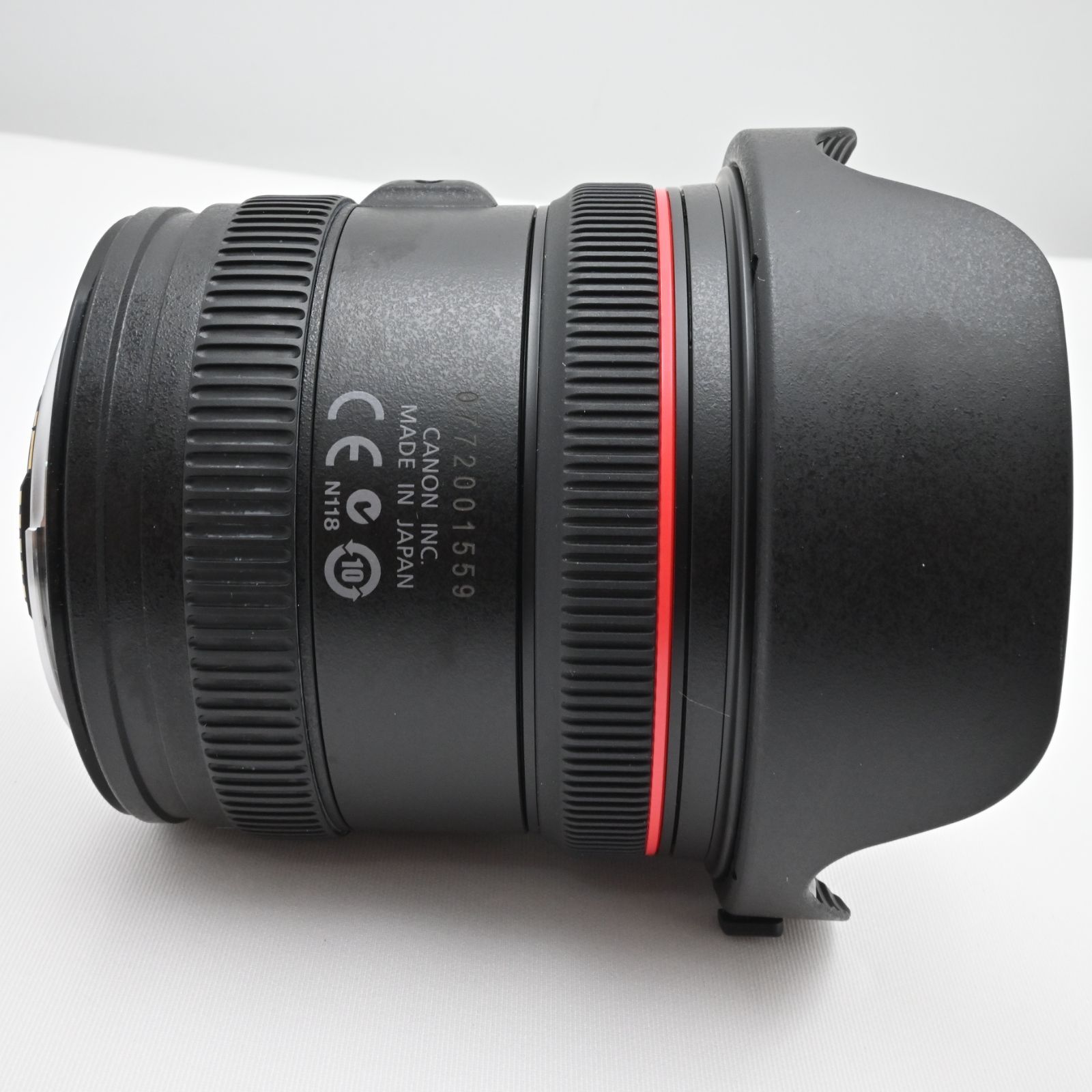美品 Canon 超広角ズームレンズ EF8-15mm F4L フィッシュアイ 美品 Canon 超広角ズームレンズ EF8-15mm F4L フィッシュアイ