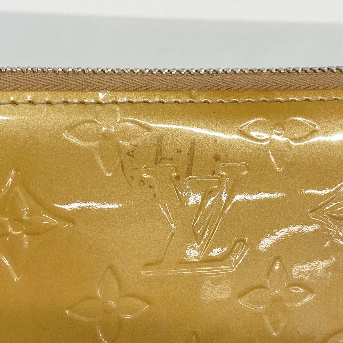 5hb0865-h】ルイヴィトン 長財布 ヴェルニ ジッピーウォレット M90201  