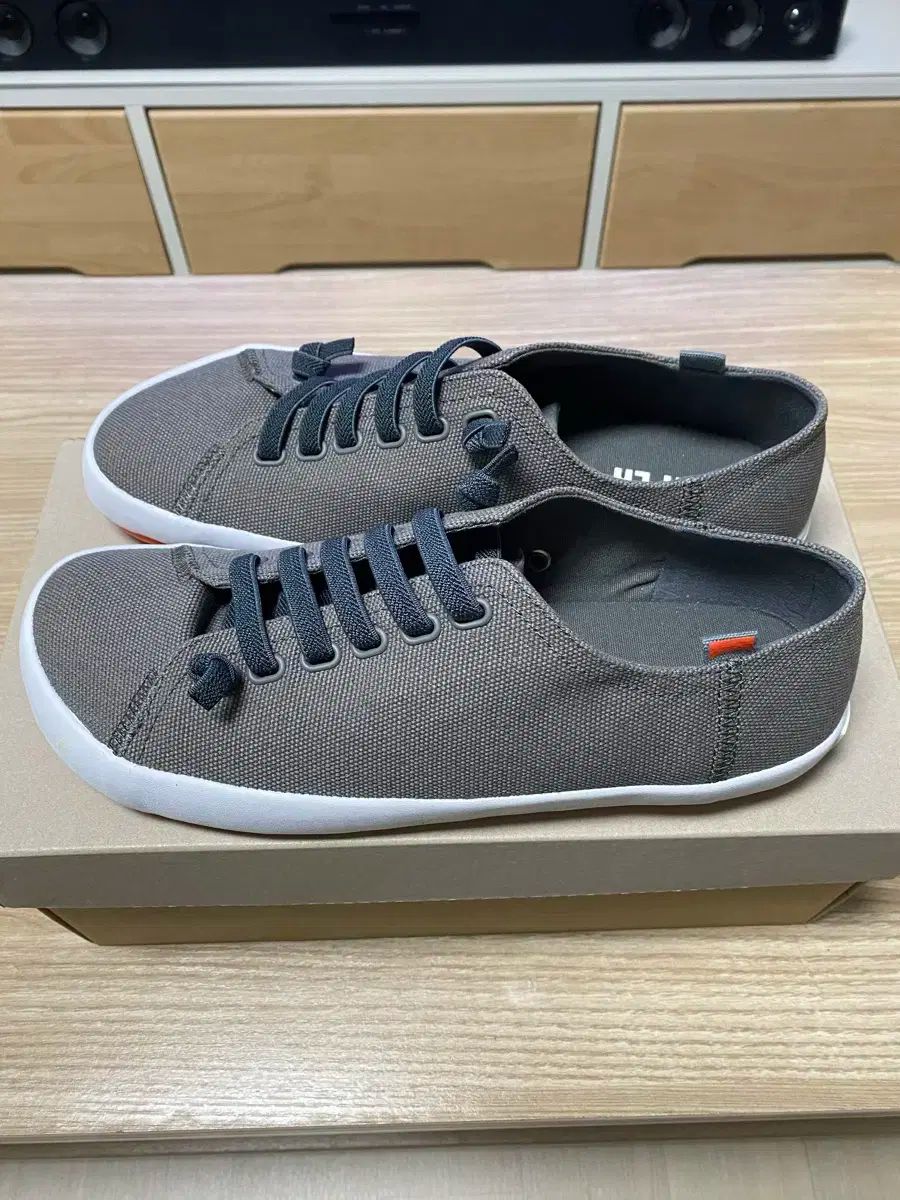 Camper カンペール 41