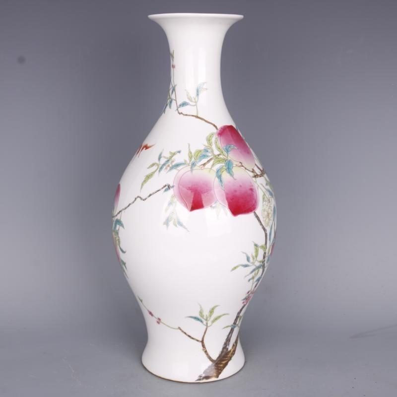 清雍正粉彩寿桃紋橄欖瓶 景徳鎮 陶磁器 装飾品 現代工芸品 美術品 置物 清雍正粉彩寿桃紋橄欖瓶 景徳鎮 陶磁器 装飾品 現代工芸品 美術