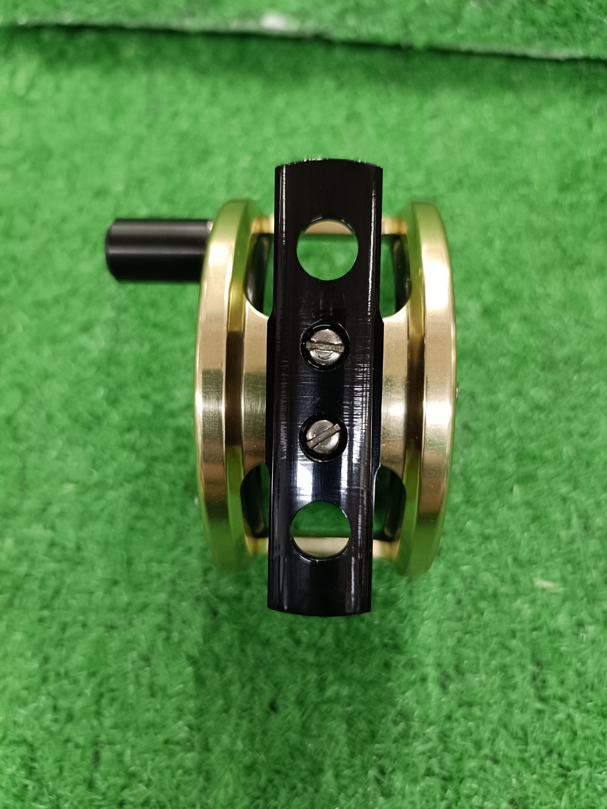 ゴールド|ブラック