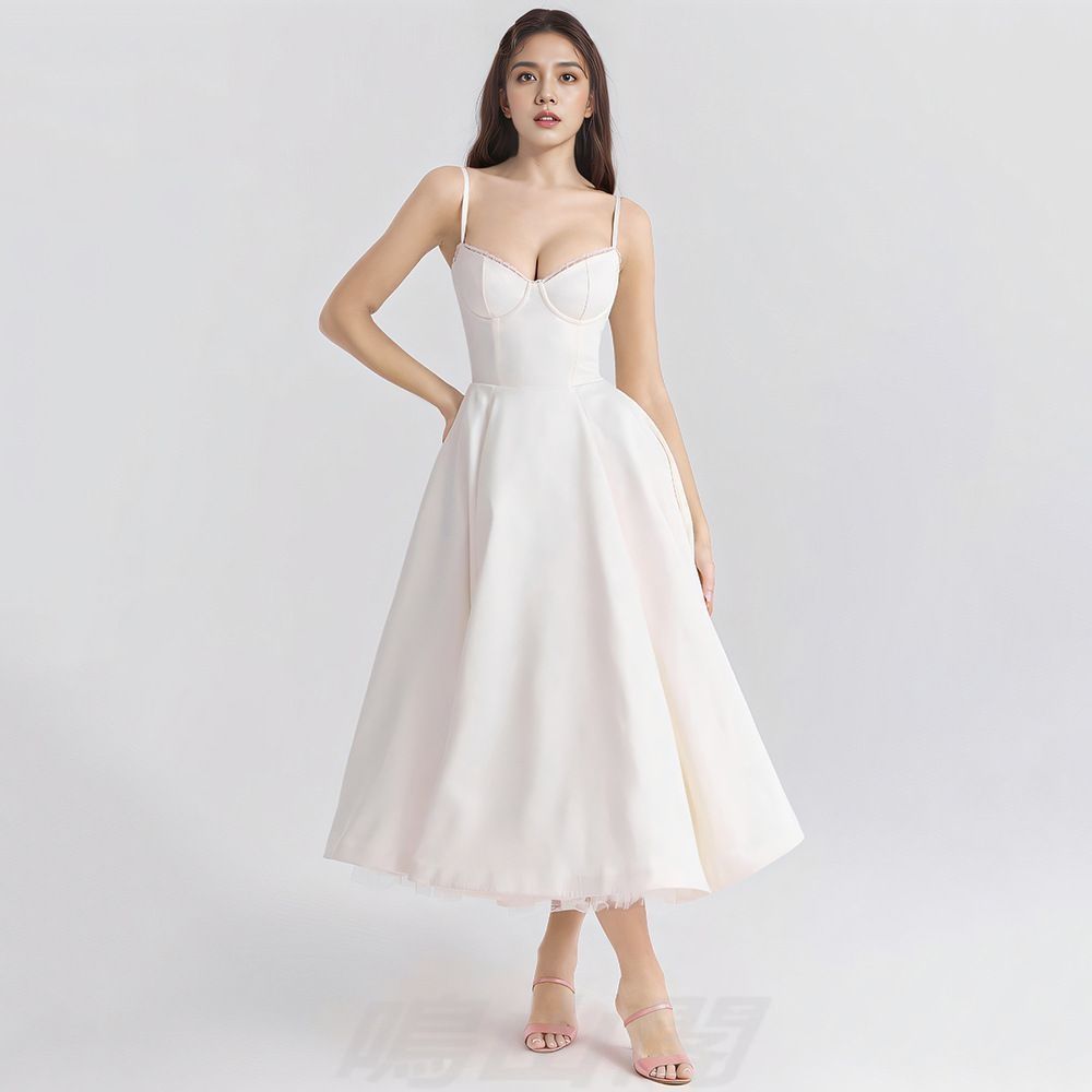 吊りワンピース