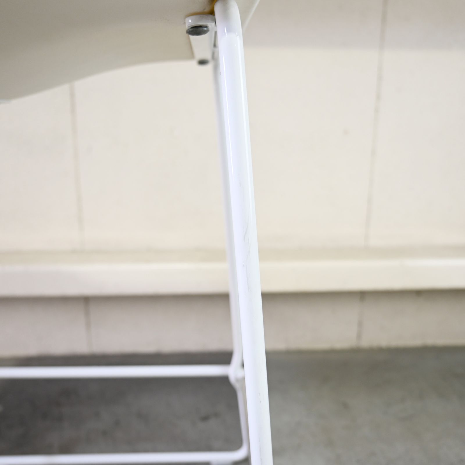 ○ Cassina ixc. ヴィッカルベ カウンターチェア ラストミニッツ