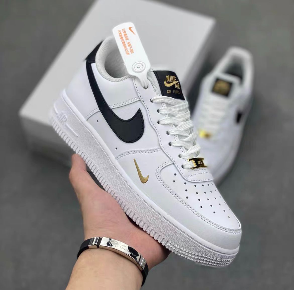 NIKE ナイキ スニーカー ナイキ エア フォース 1 07 エッセンシャル W AIR FORCE 1 07 ESS ホワイト/ホワイト/ブラック/ブラック CZ0270-102 ロー メンズ レディース 男女兼用^^^