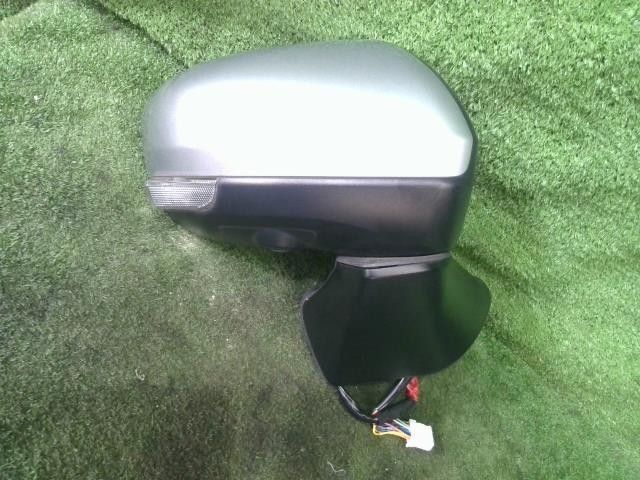 タンク DBA-M900A M910 S 右 ドア サイド ミラー カスタムG-T 1KR-VET S28 銀 シルバー 87910-B1450