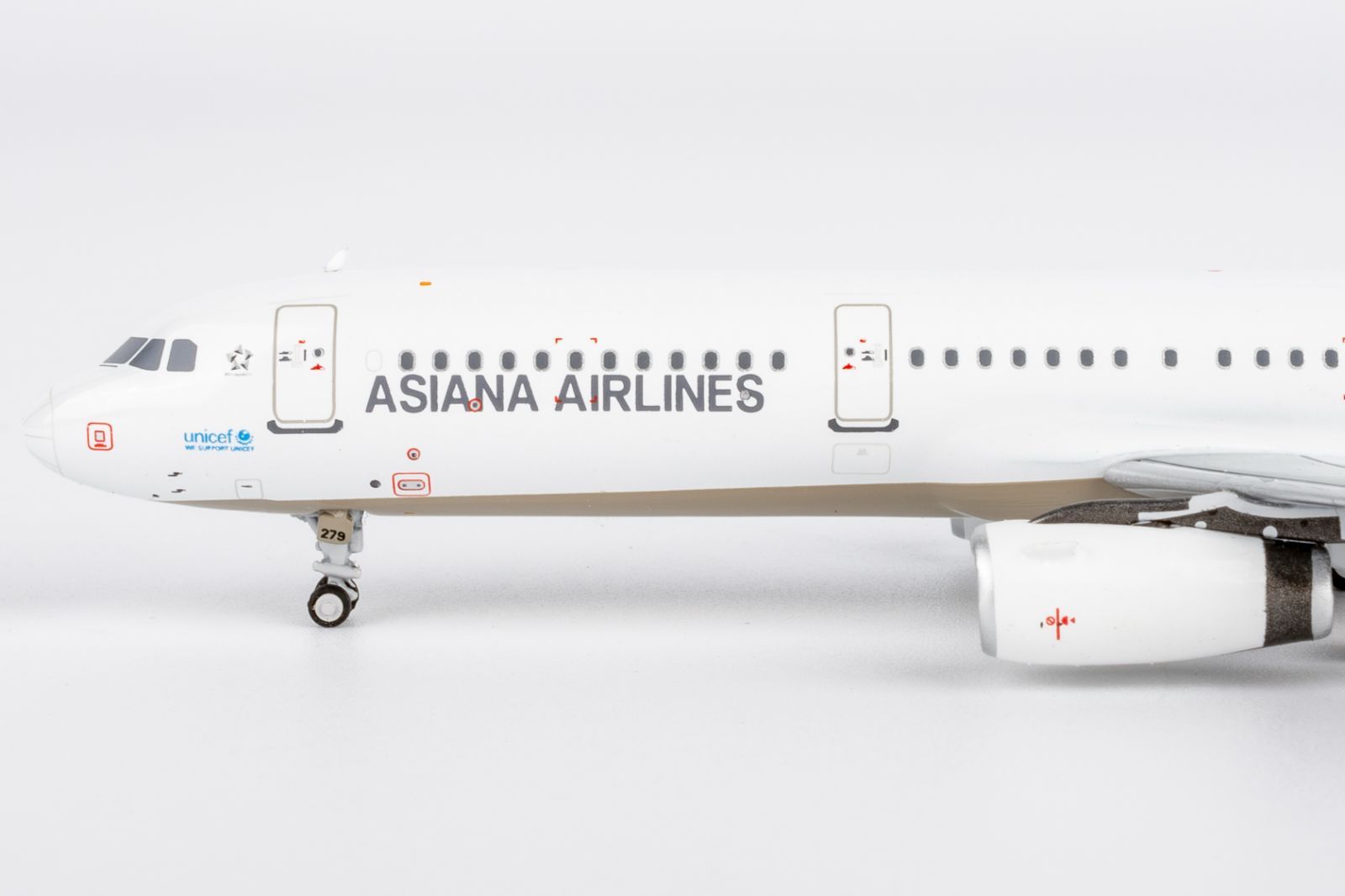 NGmodel アシアナ航空 A321-200 HL8279 1 400 13125