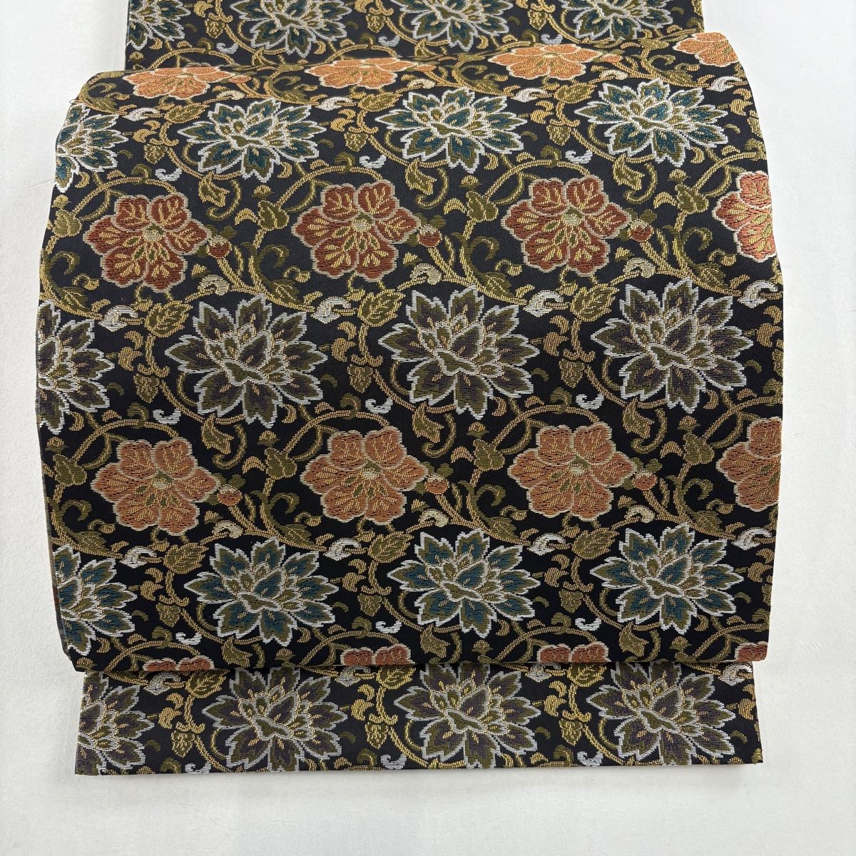 袋帯 美品 名品 リバーシブル 花唐草 箔 黒 全通 正絹 【中古】 - メルカリ