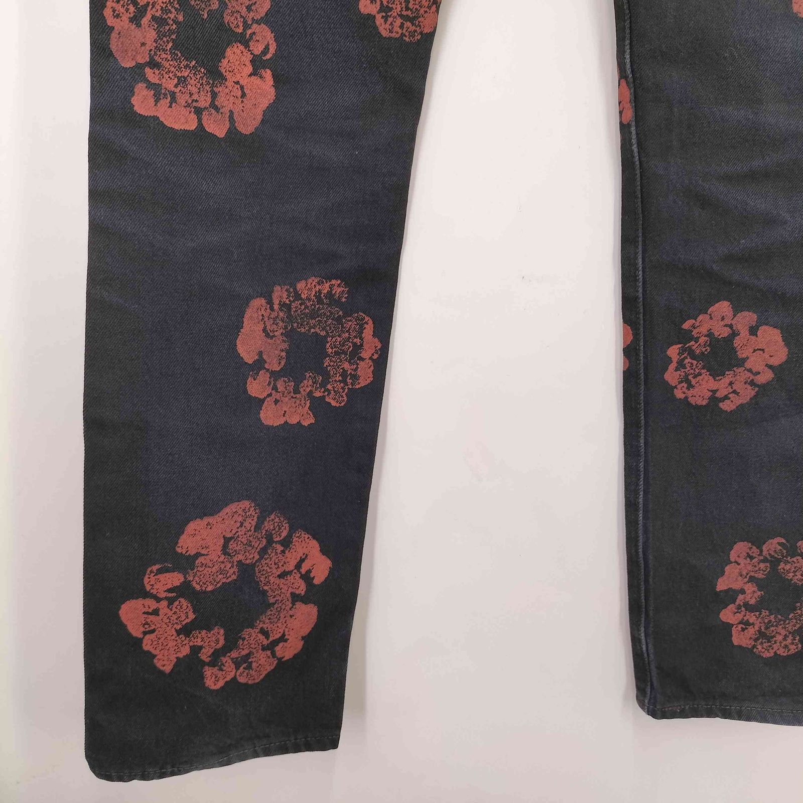 DENIM TEARS