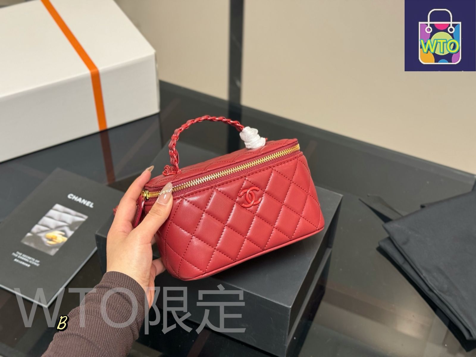 VINTAGE●CHANEL●トップハンドル カメラケース CHANEL カメラケース