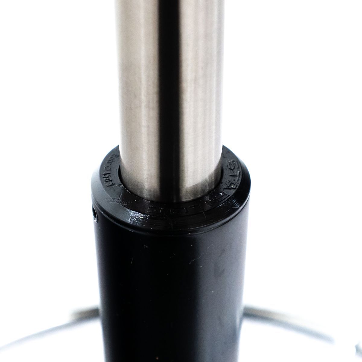 ベーシックダーク マールテン