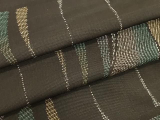 平和屋着物○本場縞大島紬 十字絣文様 正絹 逸品 DAAV1461tw