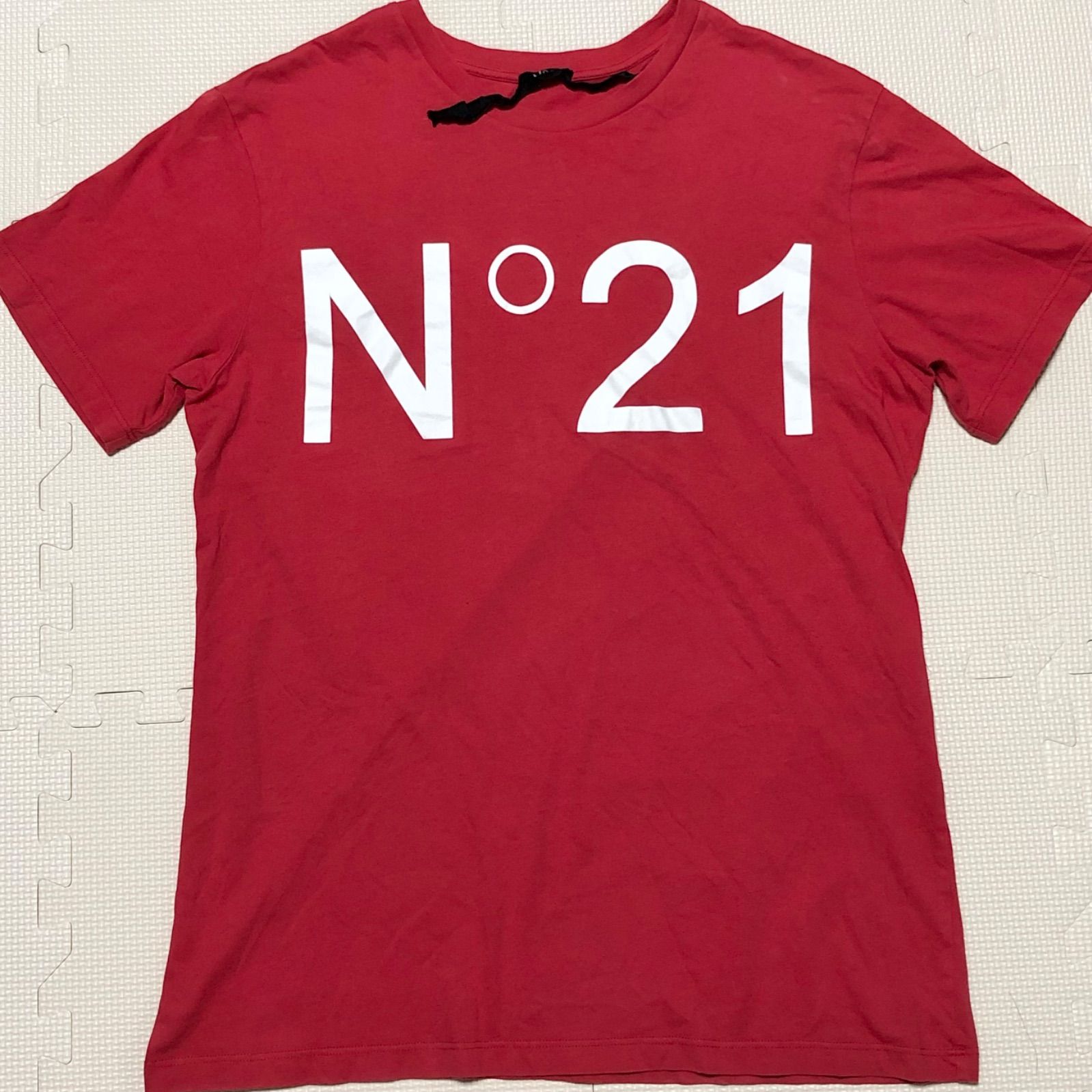 □美品□N°21 ヌメロヴェントゥーノ ロゴTシャツ 半袖 sizeS 