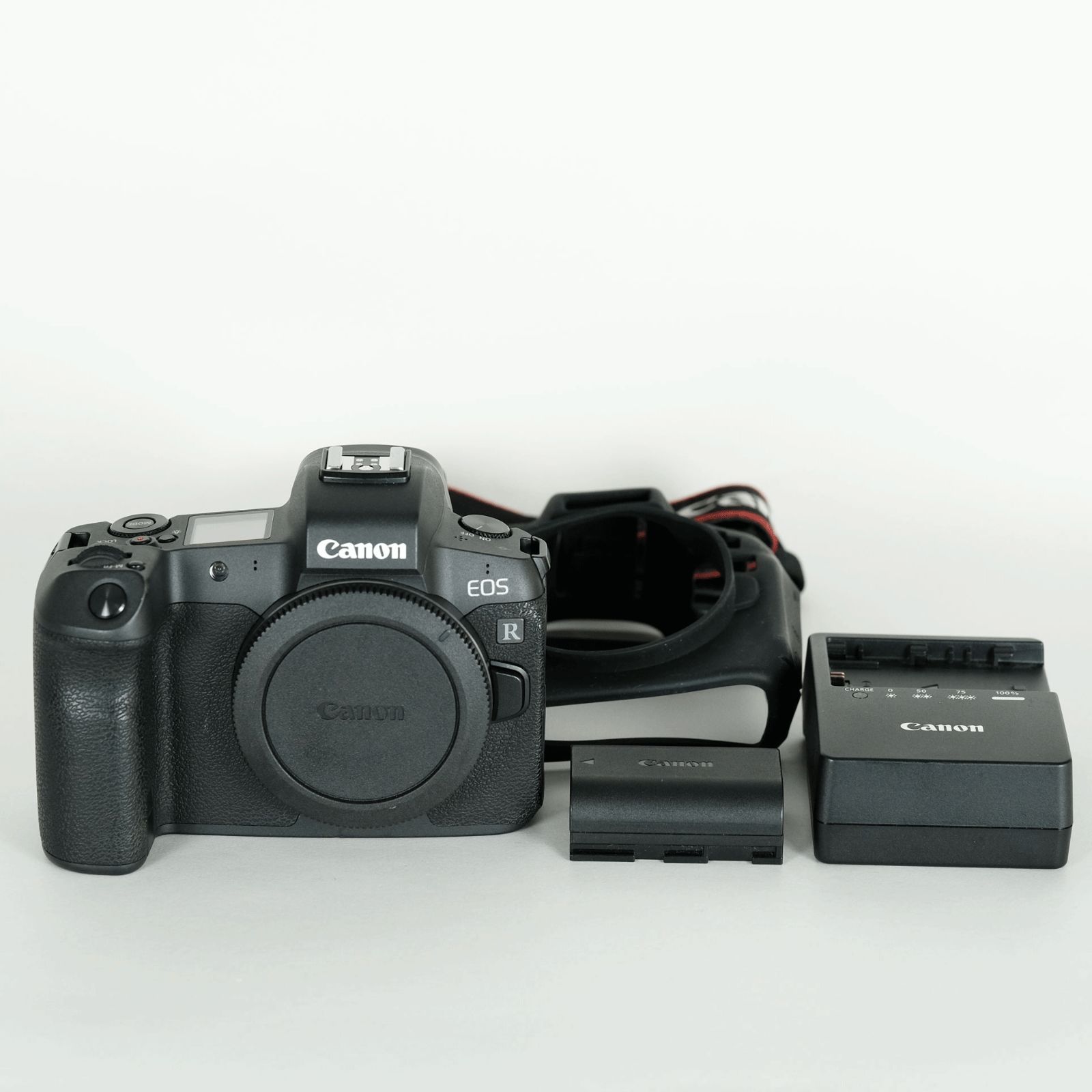 ｜シャッター数54 000回以下｜ Canon EOS R | キヤノンRFマウント