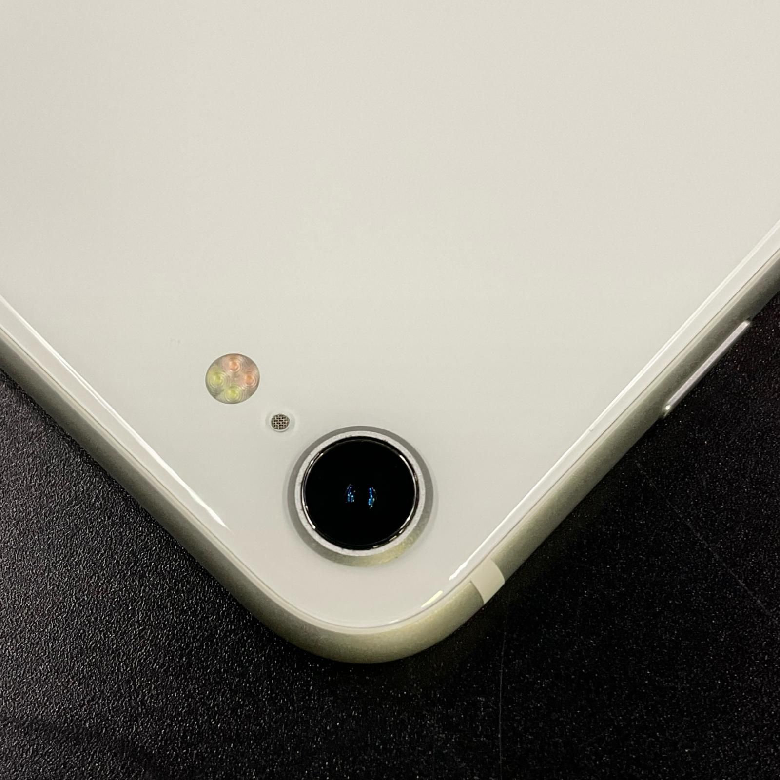 バッテリー最大容量100％＊美品SIMフリー iPhone SE第2世代 128GB