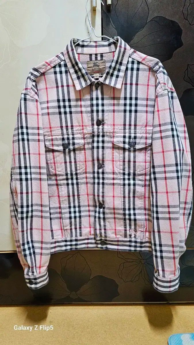 BURBERRY バーバリー Supreme シュプリーム トラッカージャケット Gジャン MONCLER モンクレール STONE ISLAND ストーンアイランド