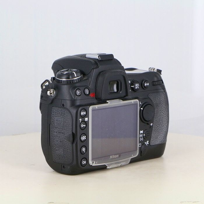 ★良品★ Nikon D300 ボディ 一眼レフ カメラ 高速連写・堅牢ボディ ☆良品☆ Nikon D300 ボディ 一眼レフ カメラ 高速連写・堅牢ボディ