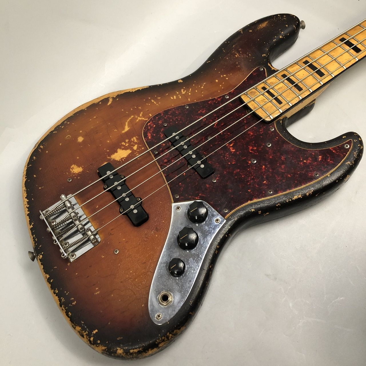 Fender Jazz Bass 1974年製 f145 - メルカリ