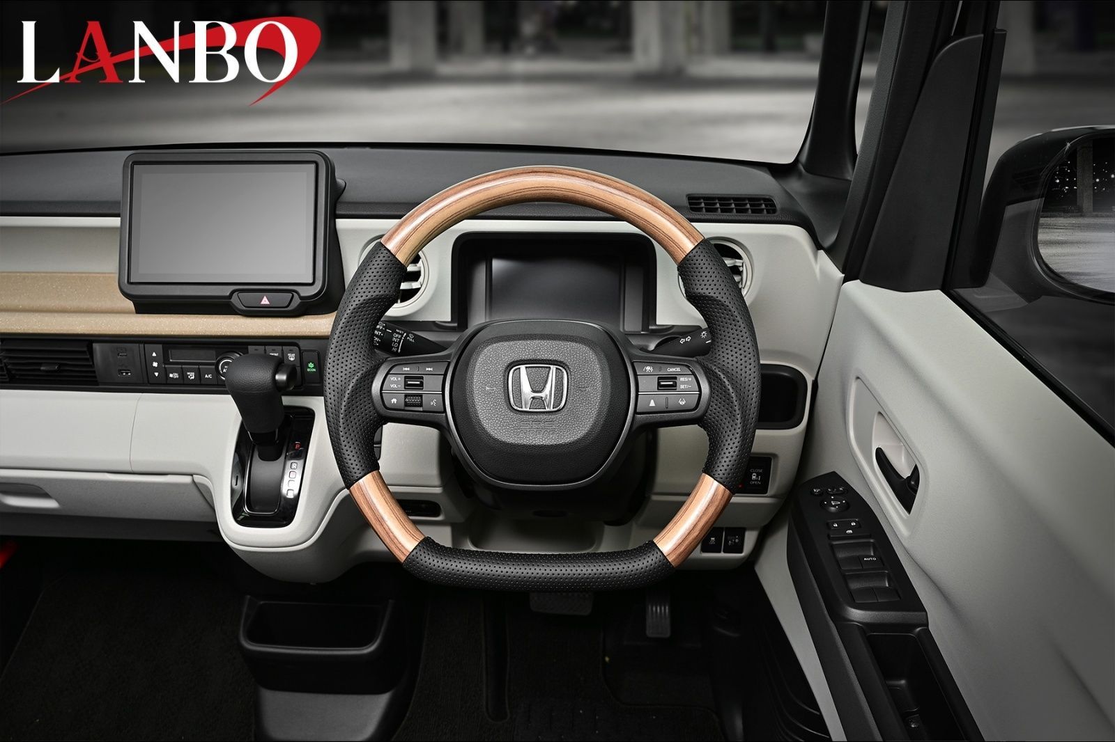 M s ホンダ フリード GT1-GT8 2025- LANBO オリジナル ガングリップ ステアリング ハンドル ライトブラウン ランボ パーツ 部品 フリードクロスター e HEVクロスター フリードエアー e HEVエアー LSH26B