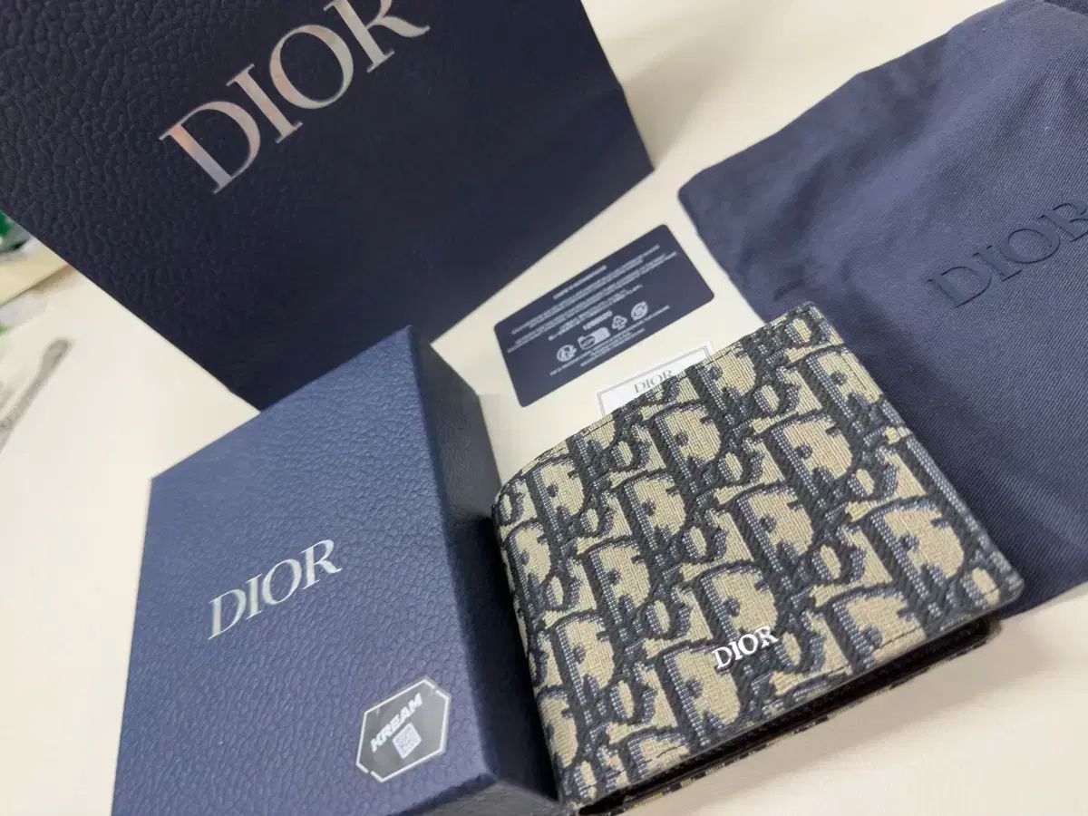OS 付属品完備 Dior ディオール オブリーク 二つ折り財布