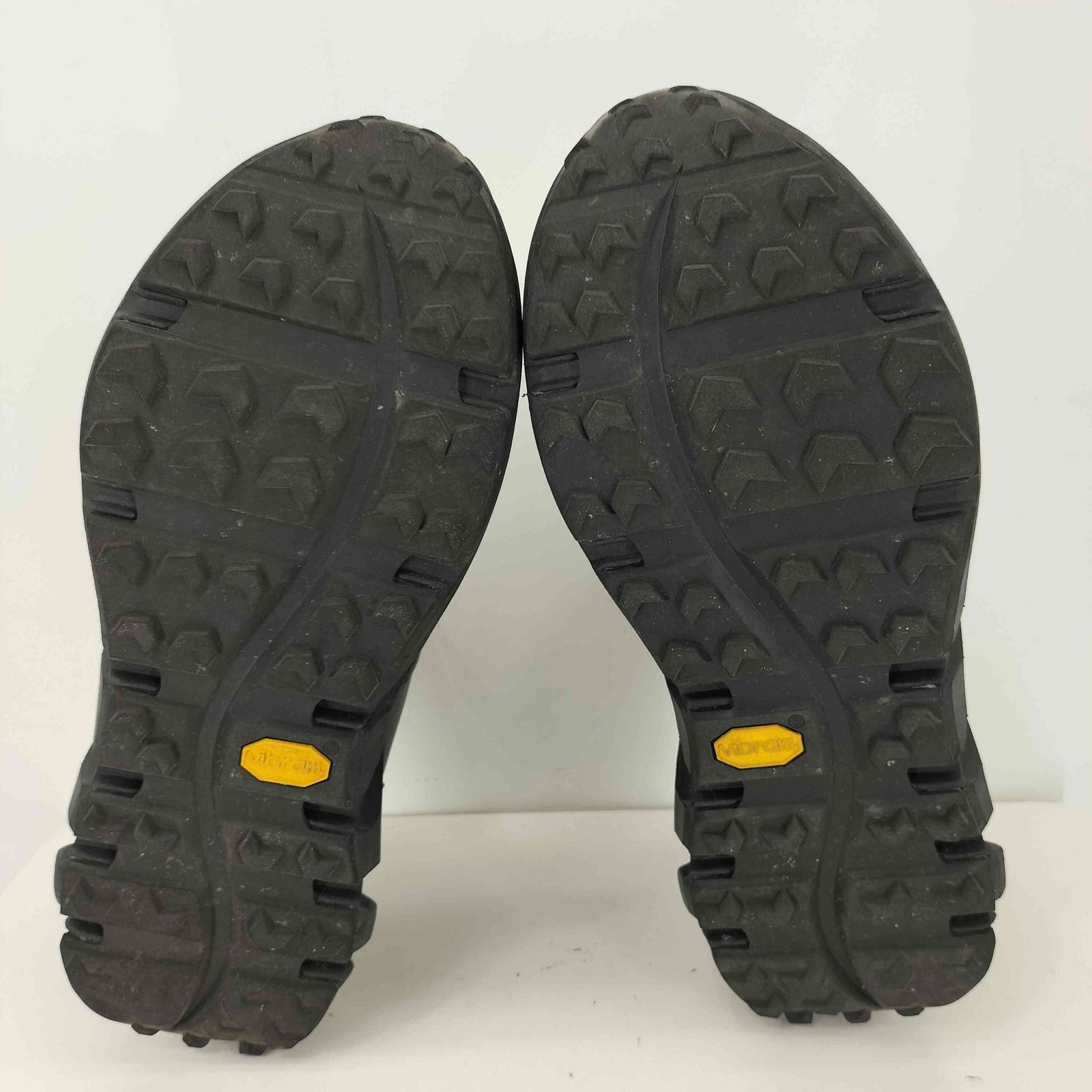 VIBRAMソール サイドゴアブーツ