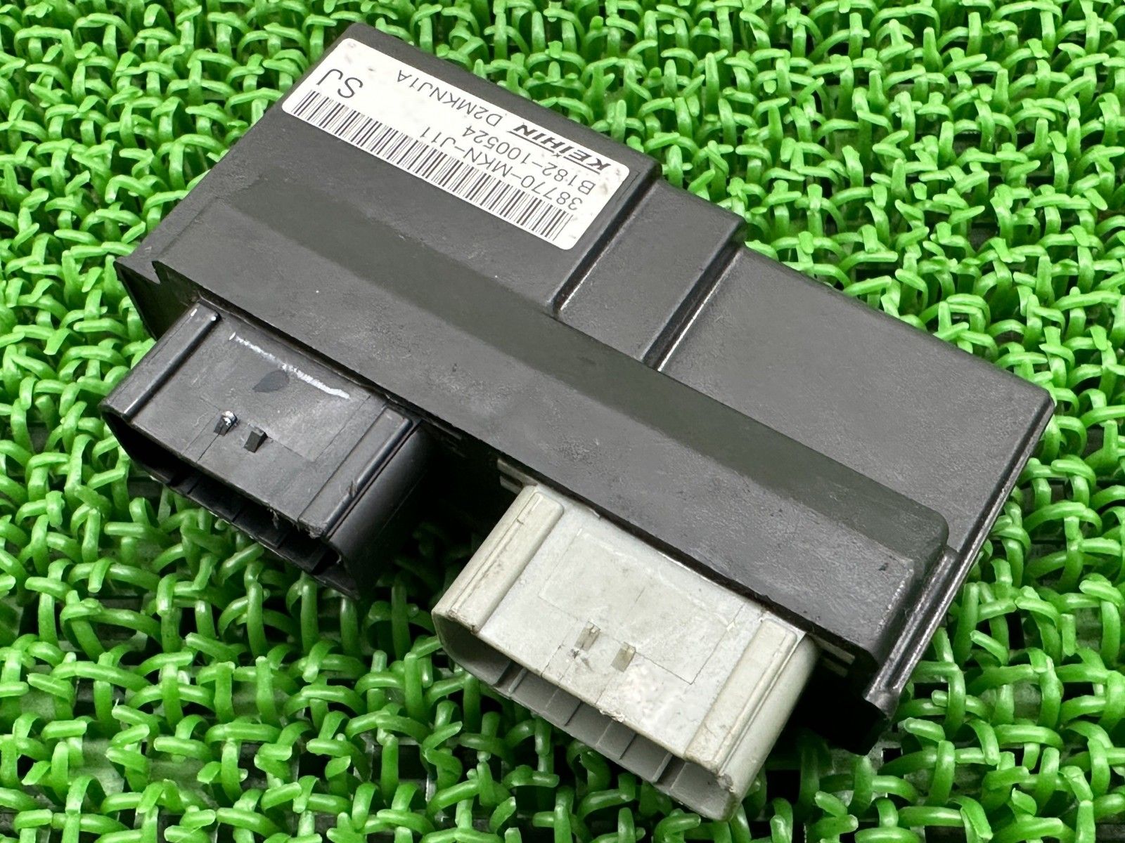 CB650R ECU ホンダ 純正 中古 バイク 部品 RH03 ECM PGM-FIユニット