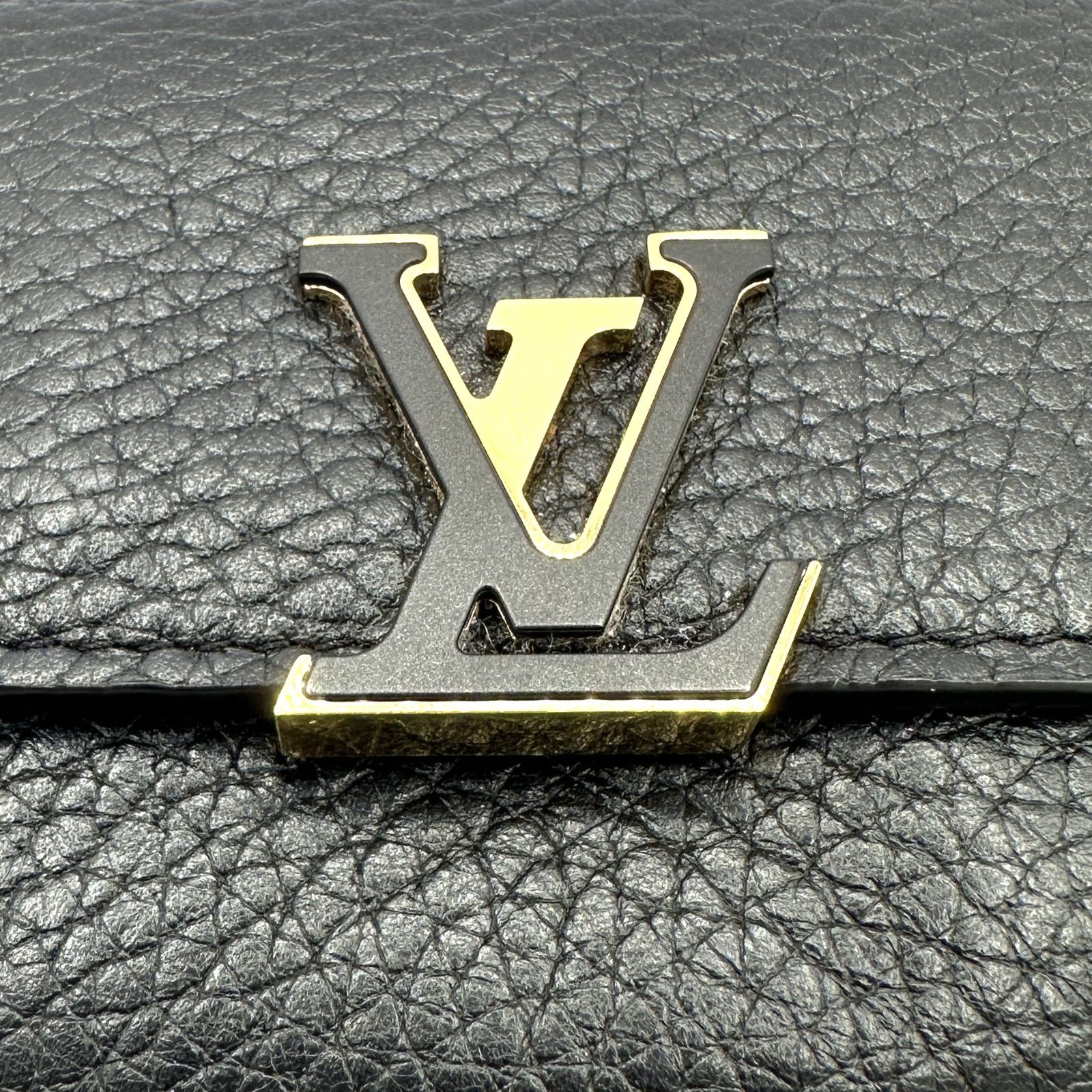 ポルトフォイユ・カプシーヌ XS トリヨン｜ルイ・ヴィトン 公式サイト