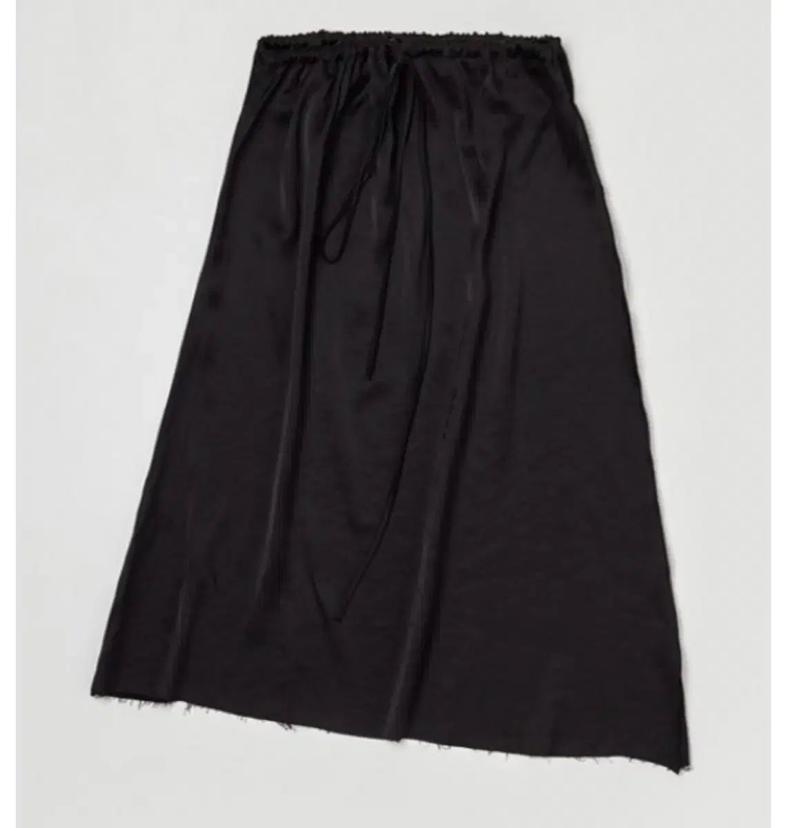 낫띵에브리띵 サテン スカート SATIN ASYMMETRICAL SKIRT I