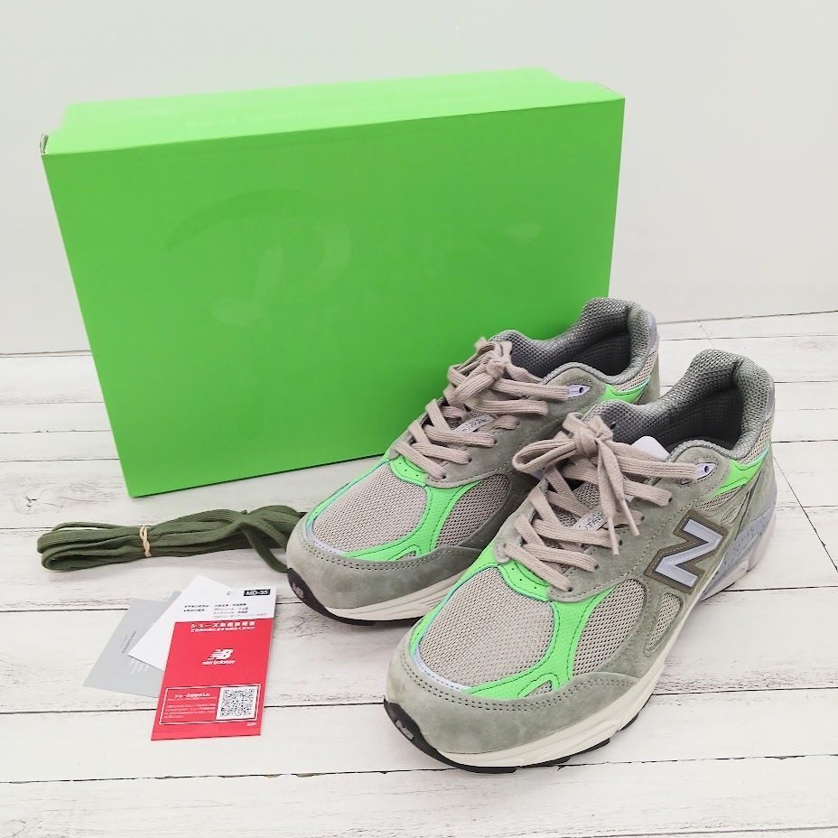 Patta New Balance 990V3 Keep Your Family Close Olive パタ