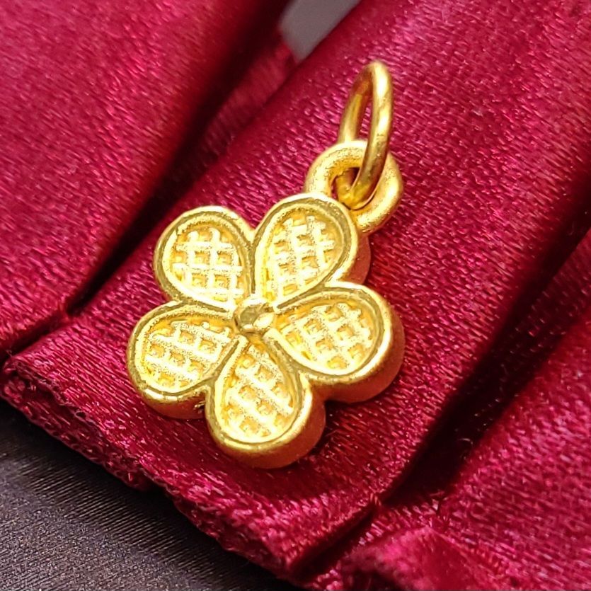 ウサオの母 24金 蓮の花 K24 イエローゴールド ペンダント トップ top