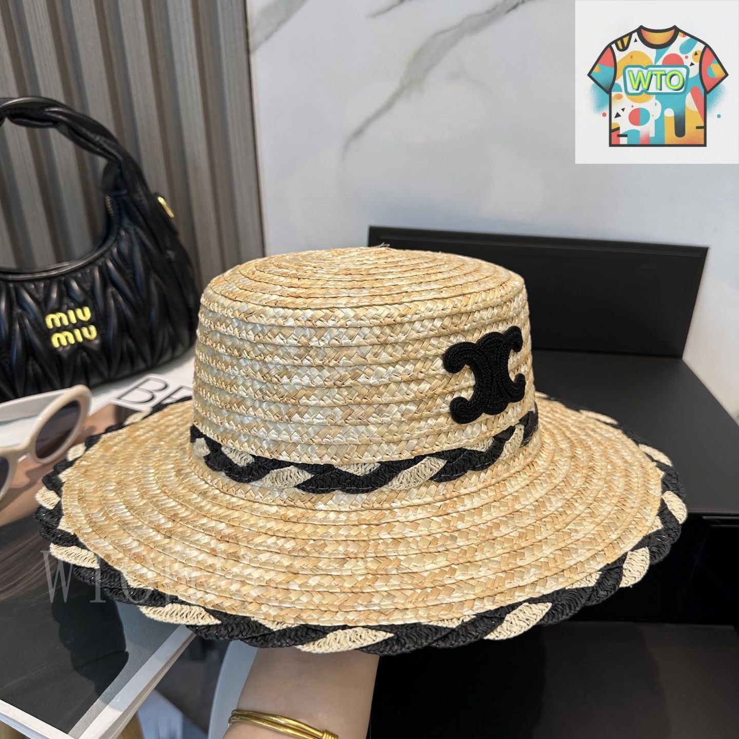 入手困難 CELINE ワイドブリム トリオンフ ストローハット CELINE Triomphe(セリーヌ トリオンフ) ストローハット