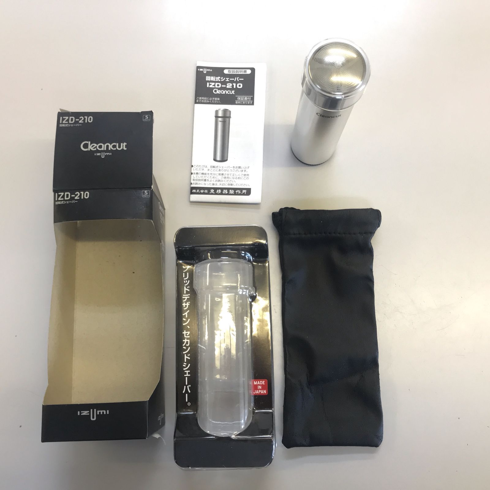 〇Izumi 回転式シェーバー IZD-210 ♥品