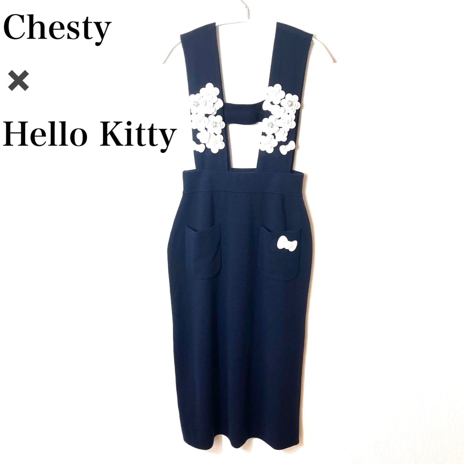 新品Chesty キティちゃんコラボ　ショルダーニットジャンパースカート 新品タグ付き Chesty キティちゃんコラボ フラワーショルダー