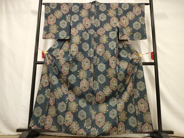 平和屋着物□本場大島紬 7マルキ 亀甲草花文 正絹 逸品 DAAJ8291cm