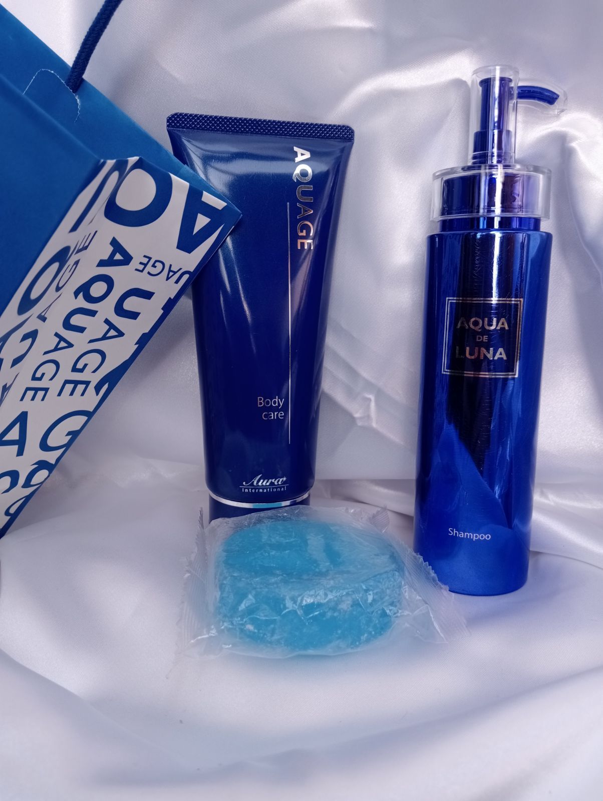 I'm PINCH（アイムピンチ）スキンケアセット： 美容液 + 化粧水 公式