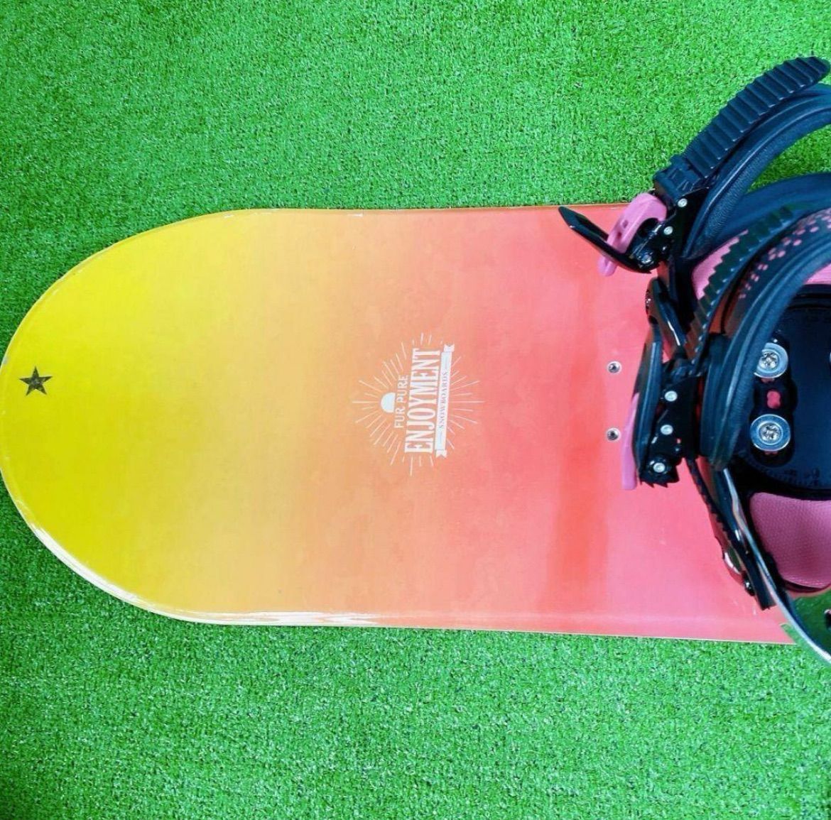 FUR PURE ENJOYMENT 145 × ビンディング付き スノーボード - メルカリ