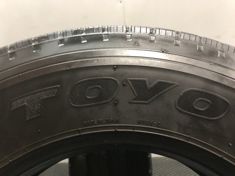 TOYO DELVEX M134 205/80R17.5 120/118L 17.5インチ ライトトラック用