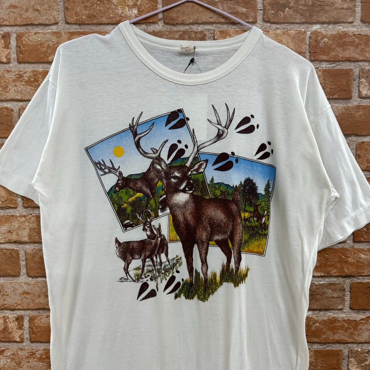 カナダ製 鹿 シカ アニマルTシャツ 白 Mサイズ No.122 - メルカリ