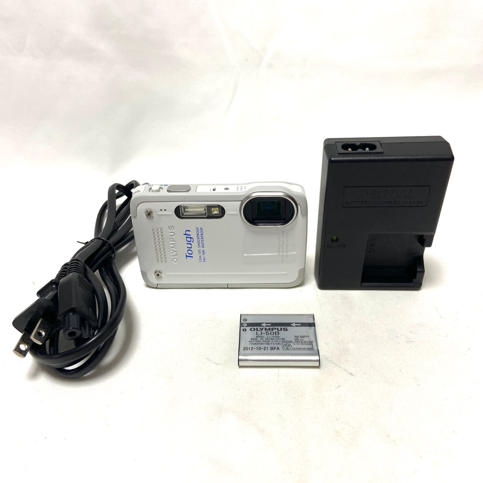 OLYMPUS Tough TG-630 STYLUS ホワイト 防水コンデジ 耐衝撃 コンパクトデジタルカメラ