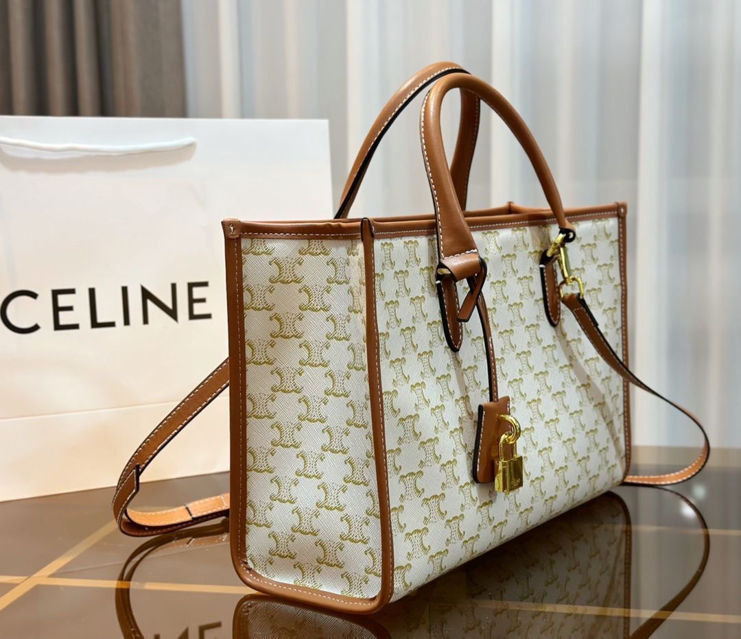 セリーヌ　ハンドバッグ　財布　セット 美品 Celine セリーヌ ショルダーバッグ ハンドバッグ 財布 3点