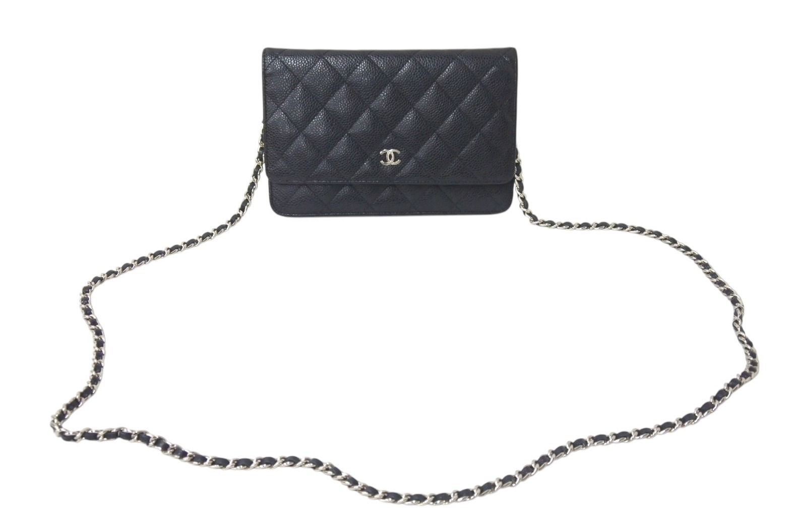 CHANEL シャネル チェーンウォレット ショルダーバッグ ココマーク 20番台 キャビアスキン ブラック 4b001178