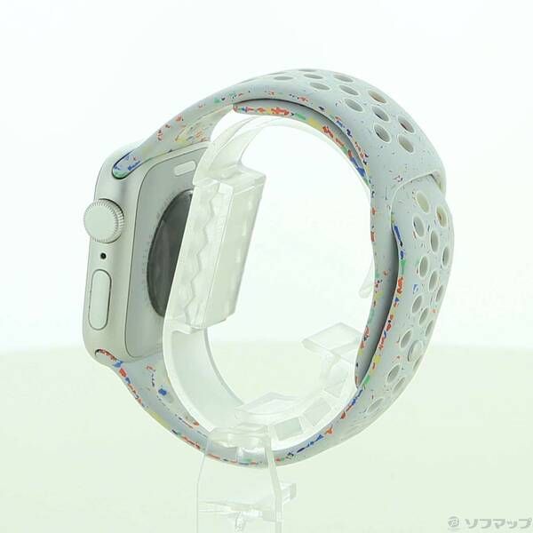 〔 品〕 Apple Watch SE 第2世代 GPS 40mm シルバーアルミニウムケース ピュアプラチナムNikeスポーツバンド 305