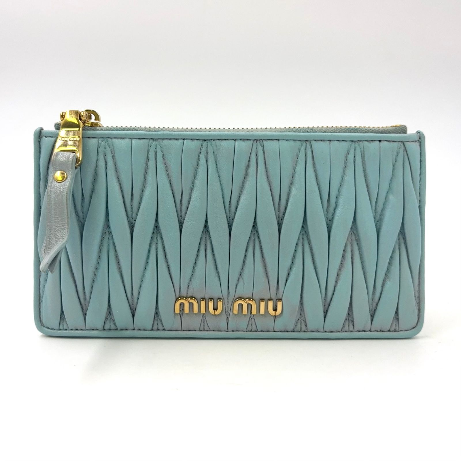 miu miu マトラッセ カードケース コインケース レザー ライトブルー 財布 ゴールド 5MB006