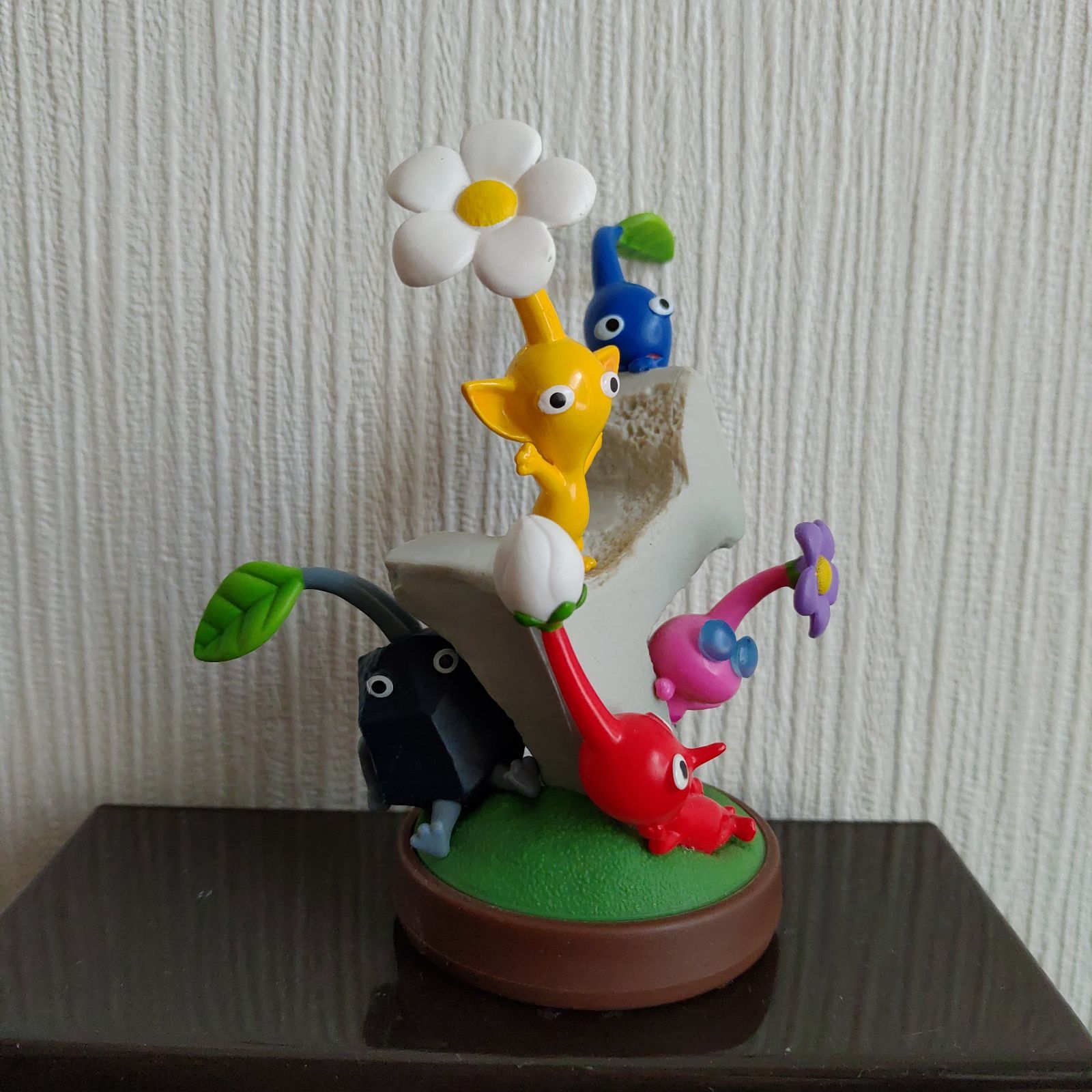 アミーボ　ピクミン amiibo ピクミン＆オリマー （大乱闘スマッシュブラザーズ