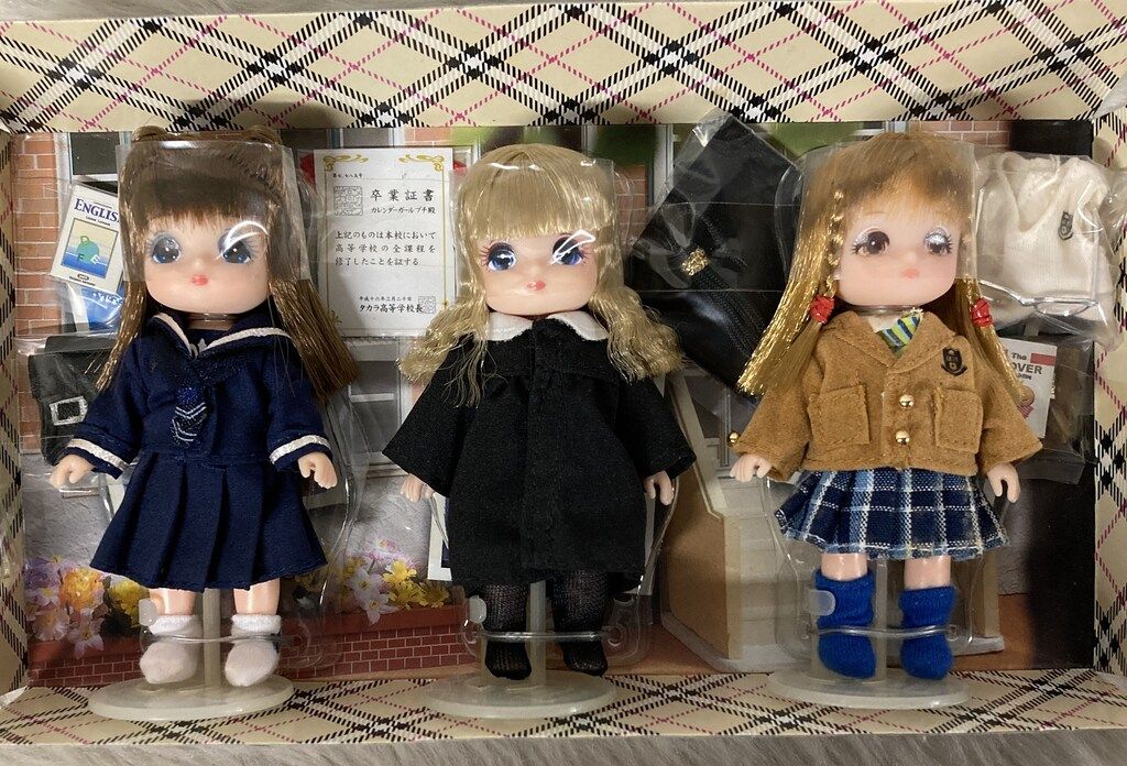 タカラジェニー　全日本女子高生制服通り　1月〜12月＋エクセリーナコンプリート タカラジェニー 全日本女子高生制服通り 1月〜12月＋