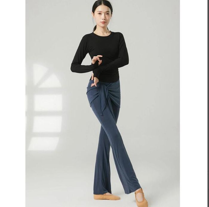 タイガースチア ユニフォーム150 タイガースアカデミー チア 150 タイガースチア ユニフォーム150